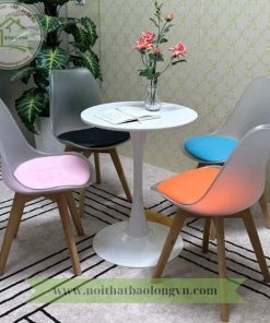 Bộ bàn ghế nhựa chân gỗ
