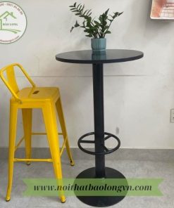 Ghế bar Tolix có tựa màu vàng