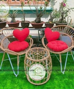 Bàn ghế ban công sân vườn
