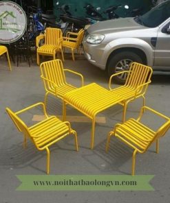 Bộ bàn ghế sắt sân vườn