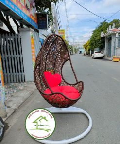 Xích đu mây nhựa tay cong