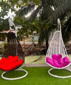 Xích đu mây nhựa lưỡi liềm
