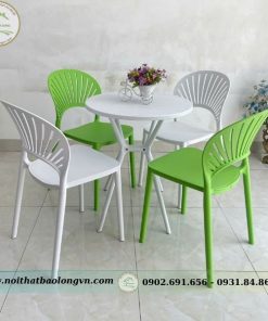 Bàn ghế nhựa đúc cánh hoa