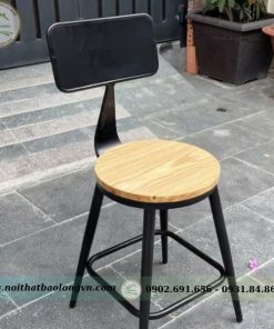 Alternative view of Ghế cafe khung sắt mặt gỗ
